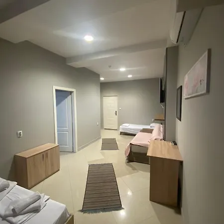 Hotel Fama