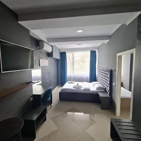 Fama 4* Skopje